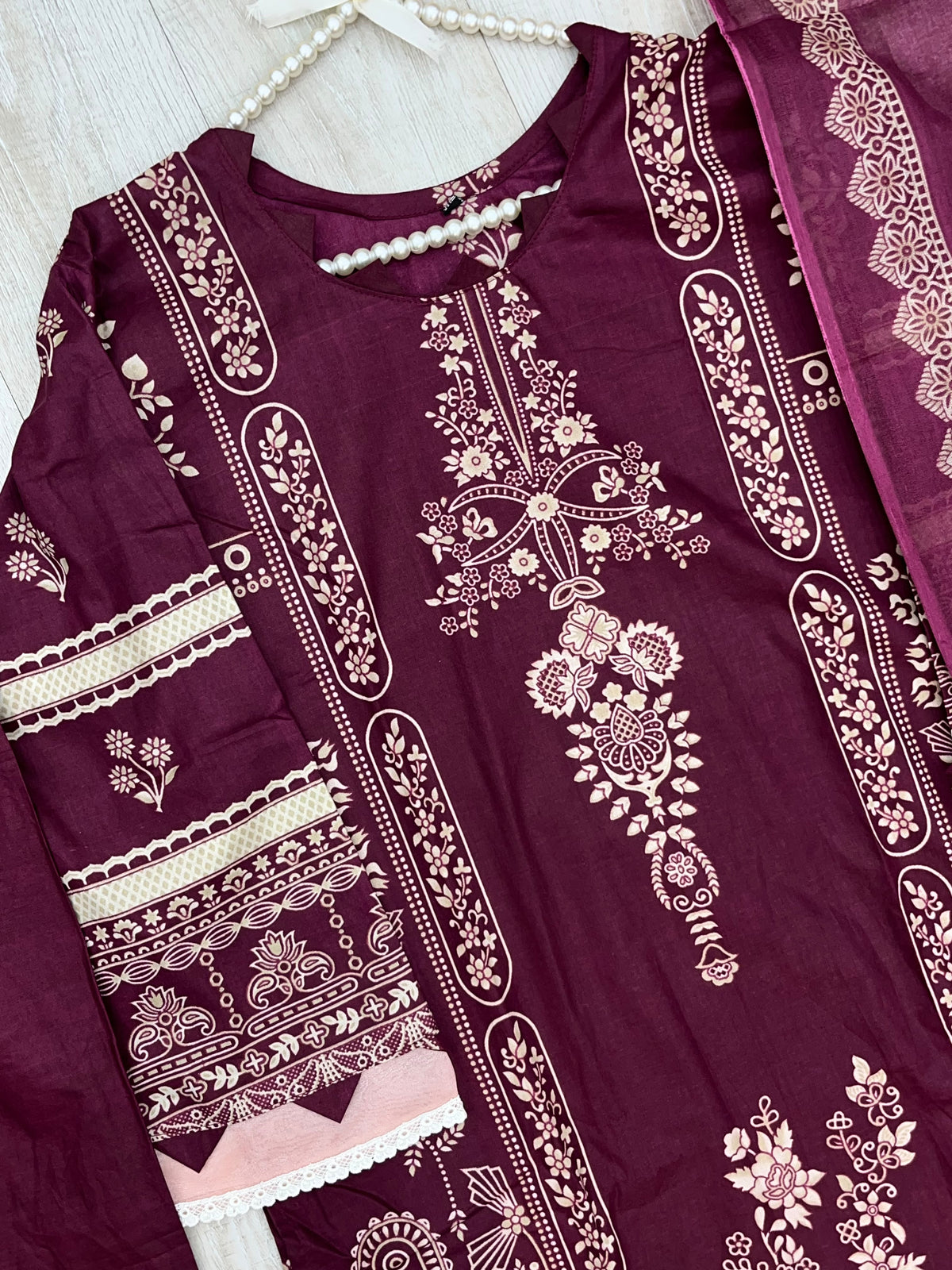 1508 Pakistani Embroidered Suit