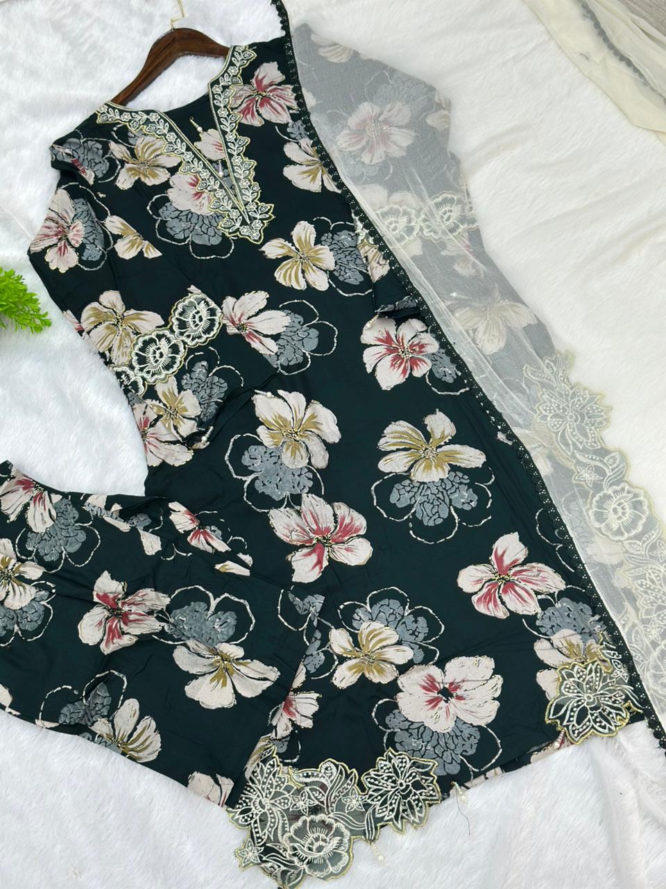 814 Readymade Pakistani Printed Coord-Set