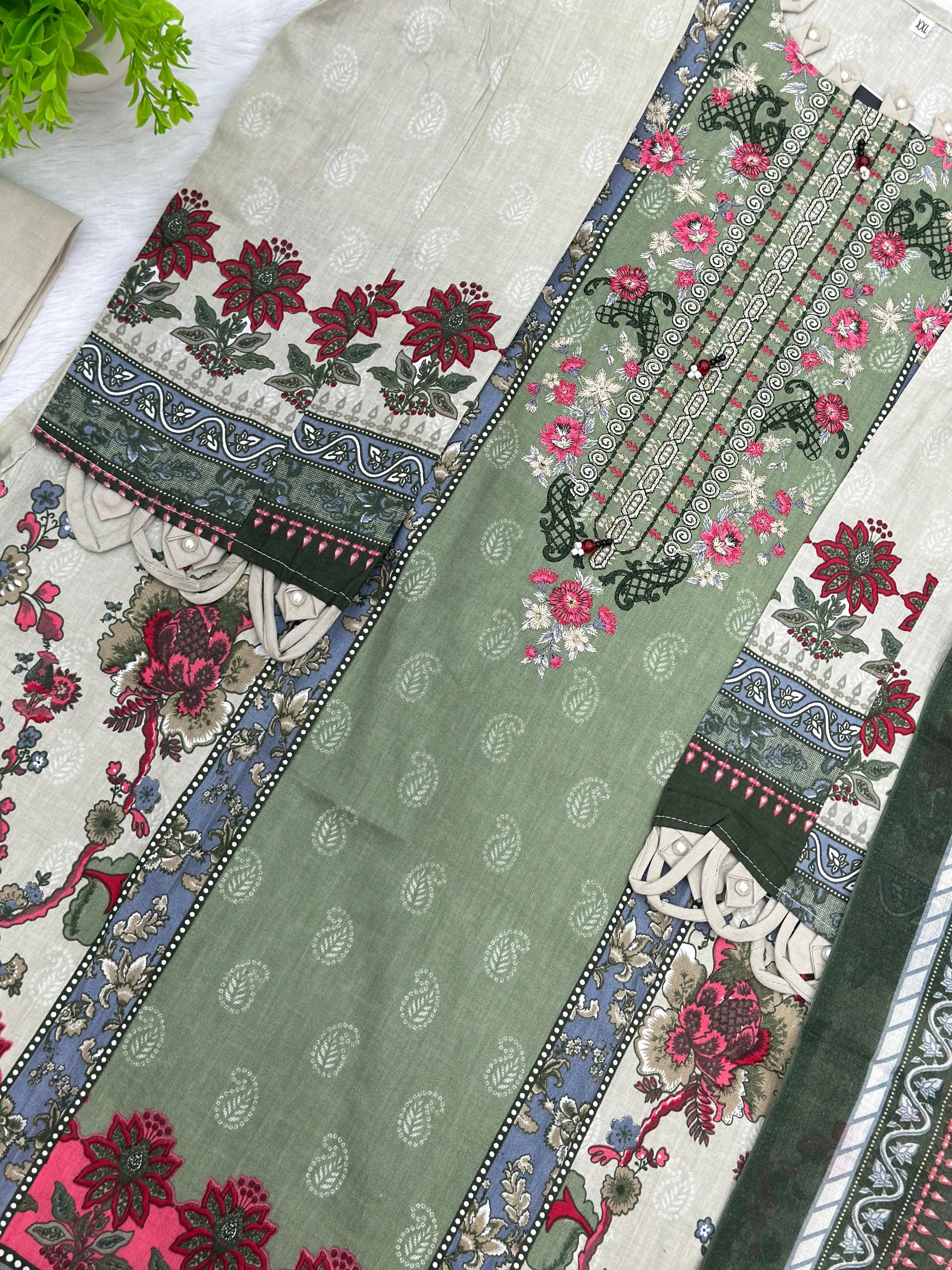 854 Readymade Pakistani Floral Embroidery Lawn Suit