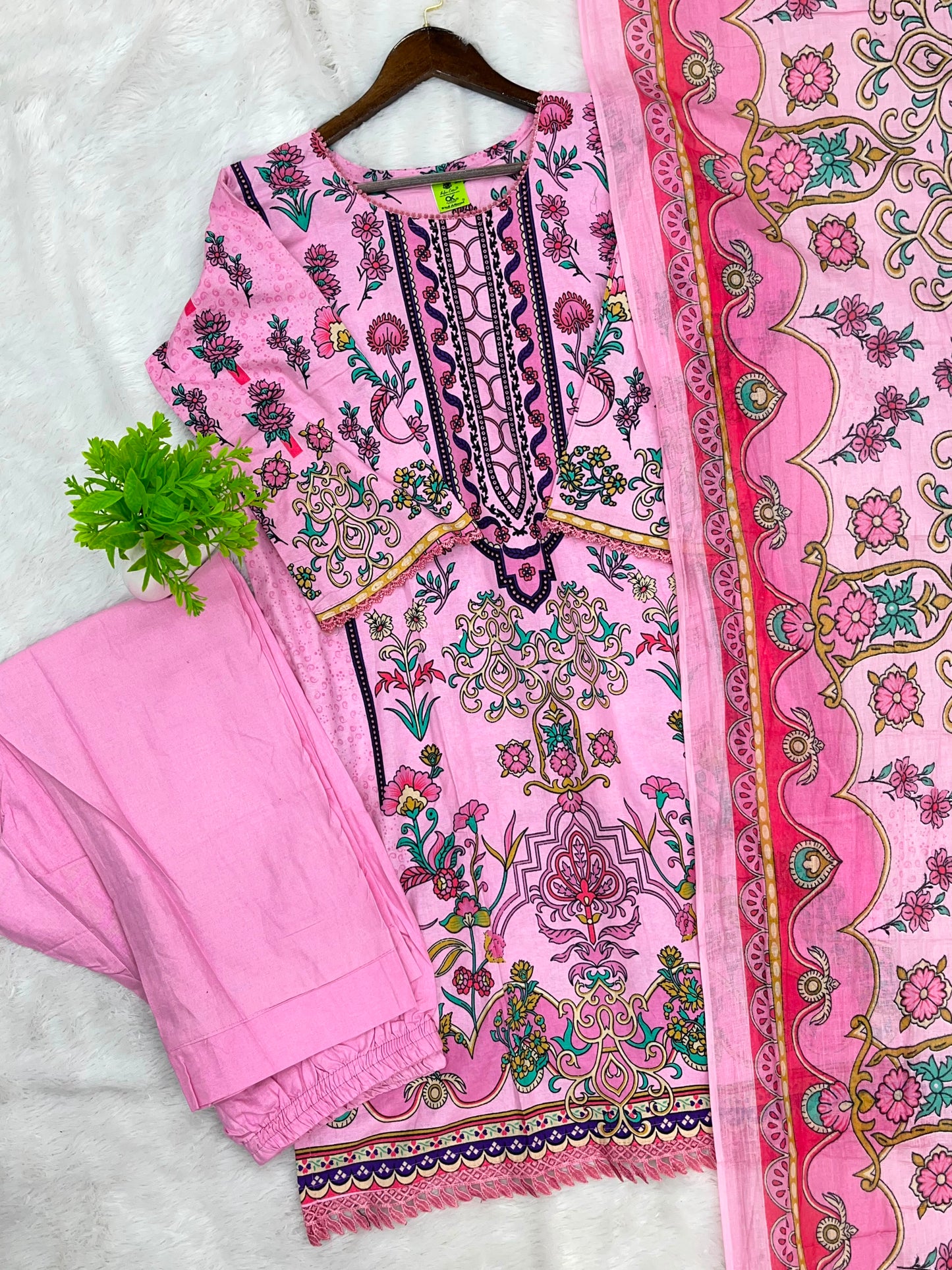 1251 Pakistani Printed Suit
