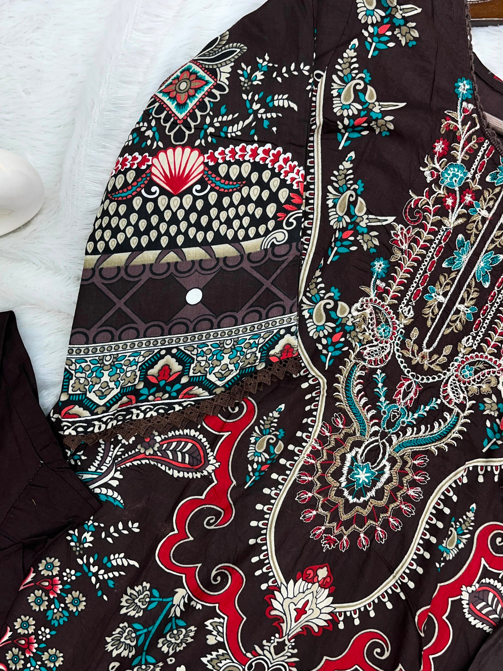1214 Pakistani Embroidered Suit