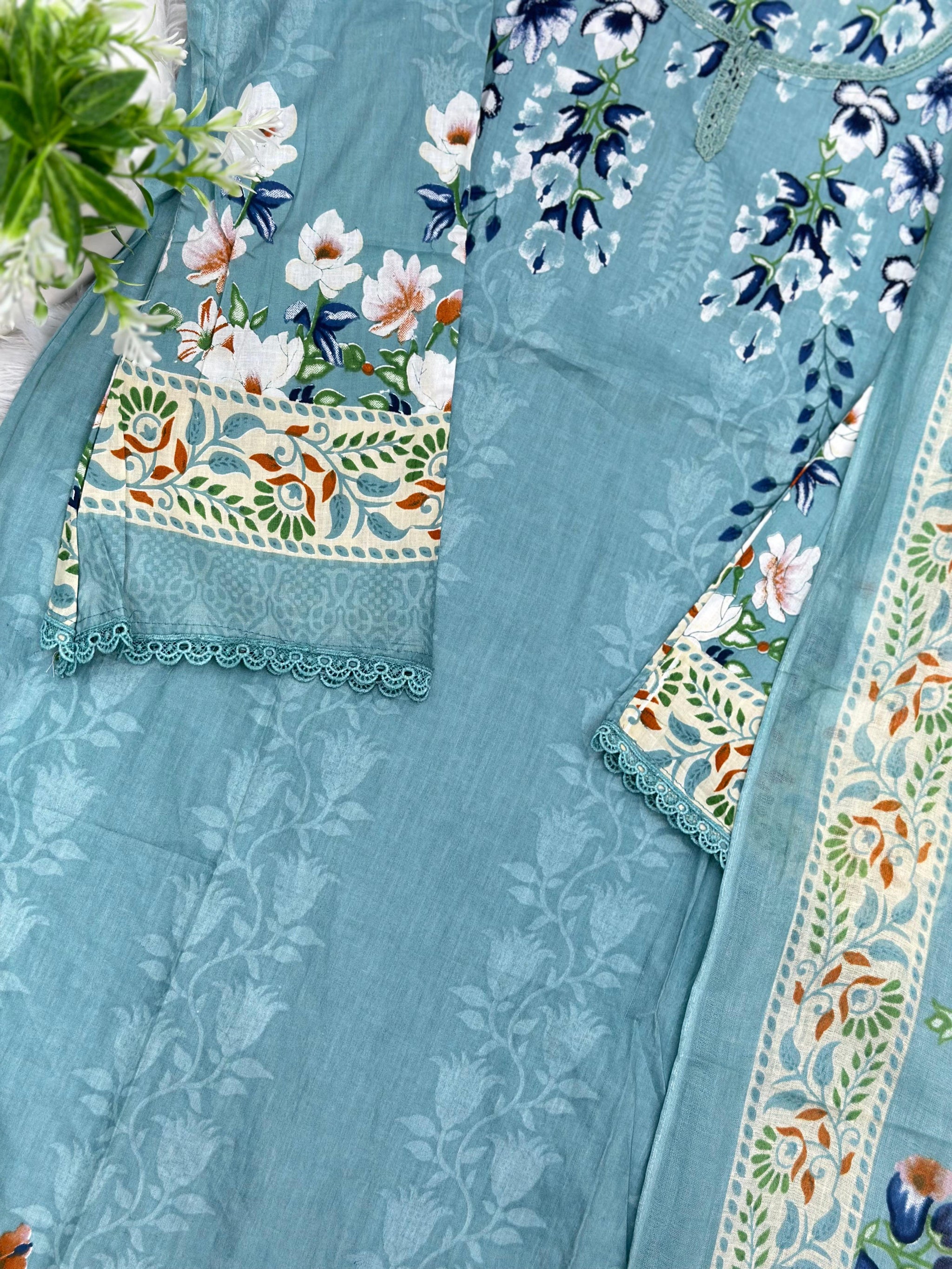 1068 Pakistani Printed Suit