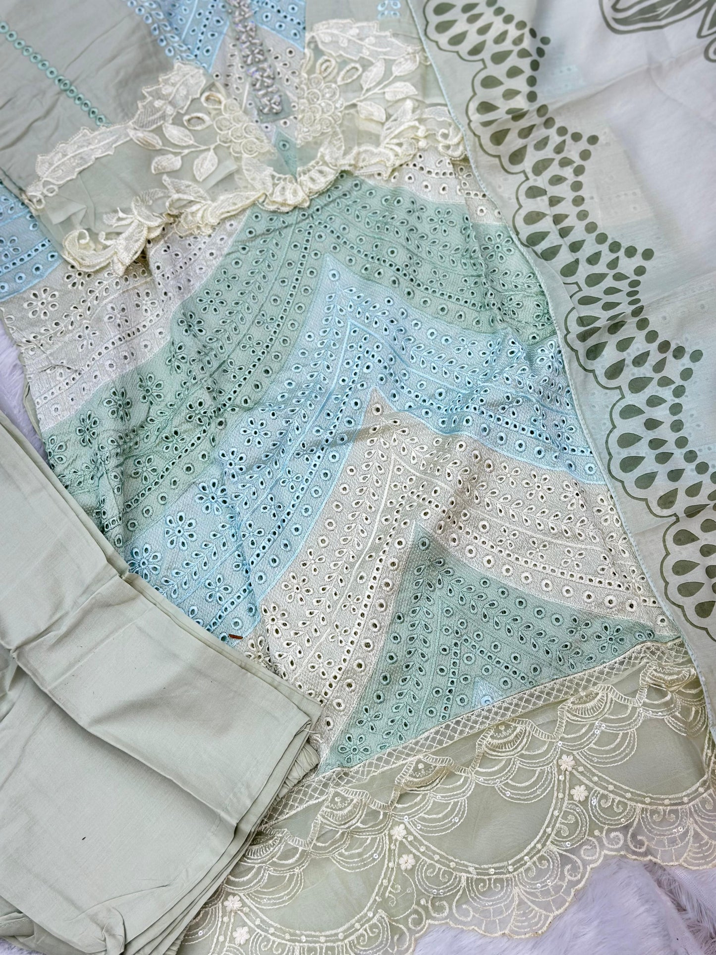 752 Readymade Pakistani Heavy Chikankari Suit