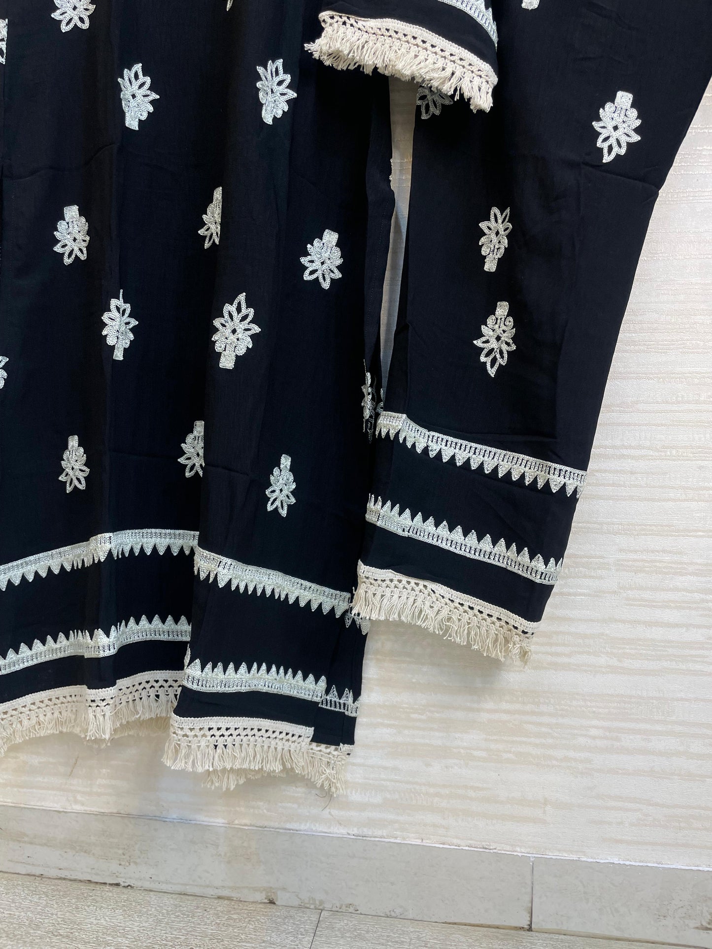906 Modest Long Coord-Set - Black