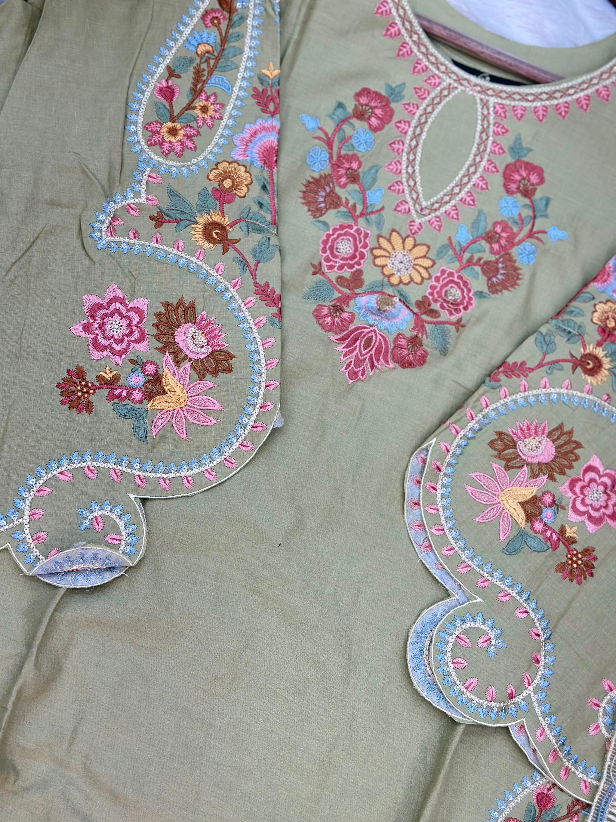 708 Pakistani Embroidery Coord set -  Pista