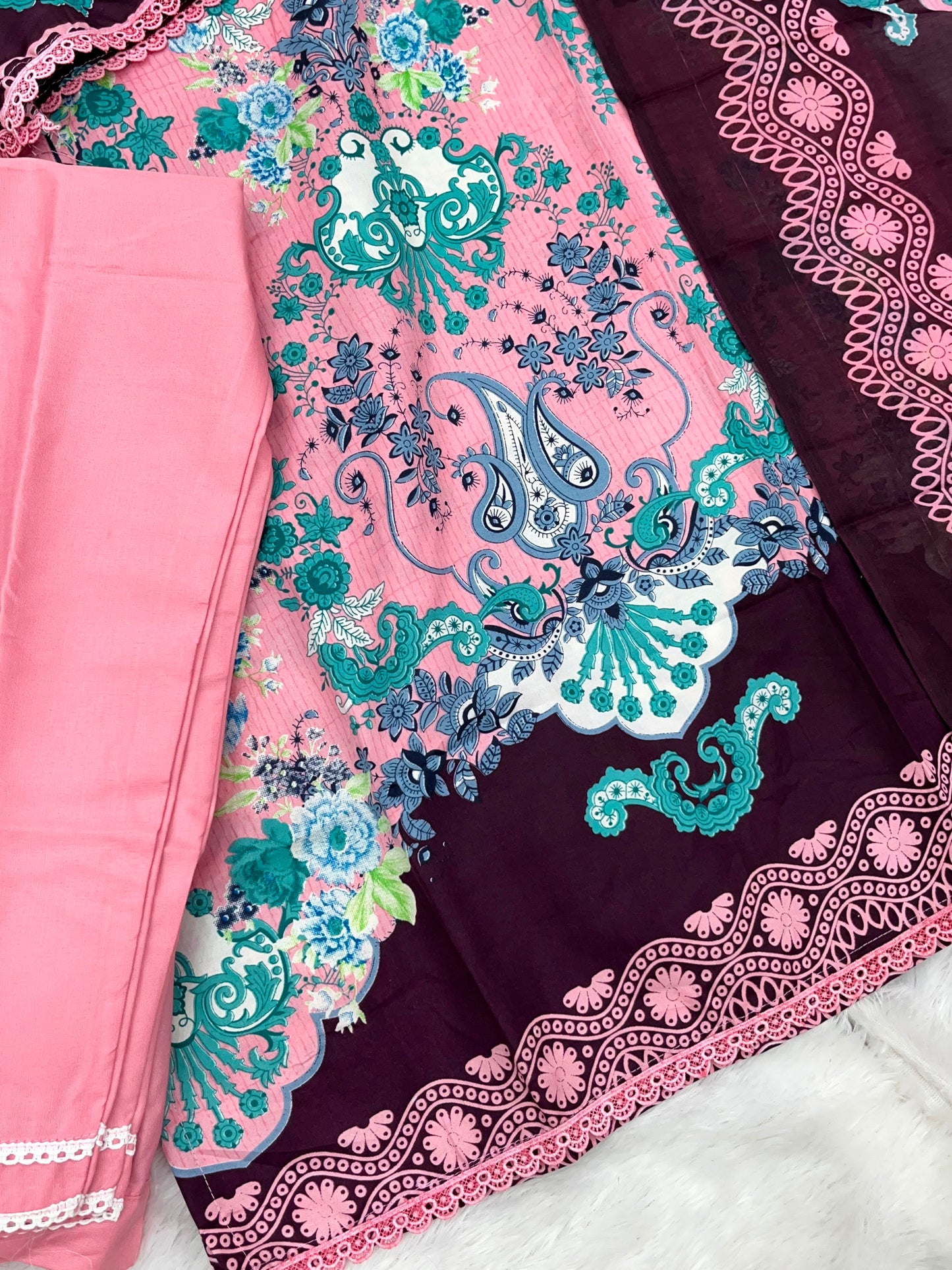 1279 Pakistani Printed Suit