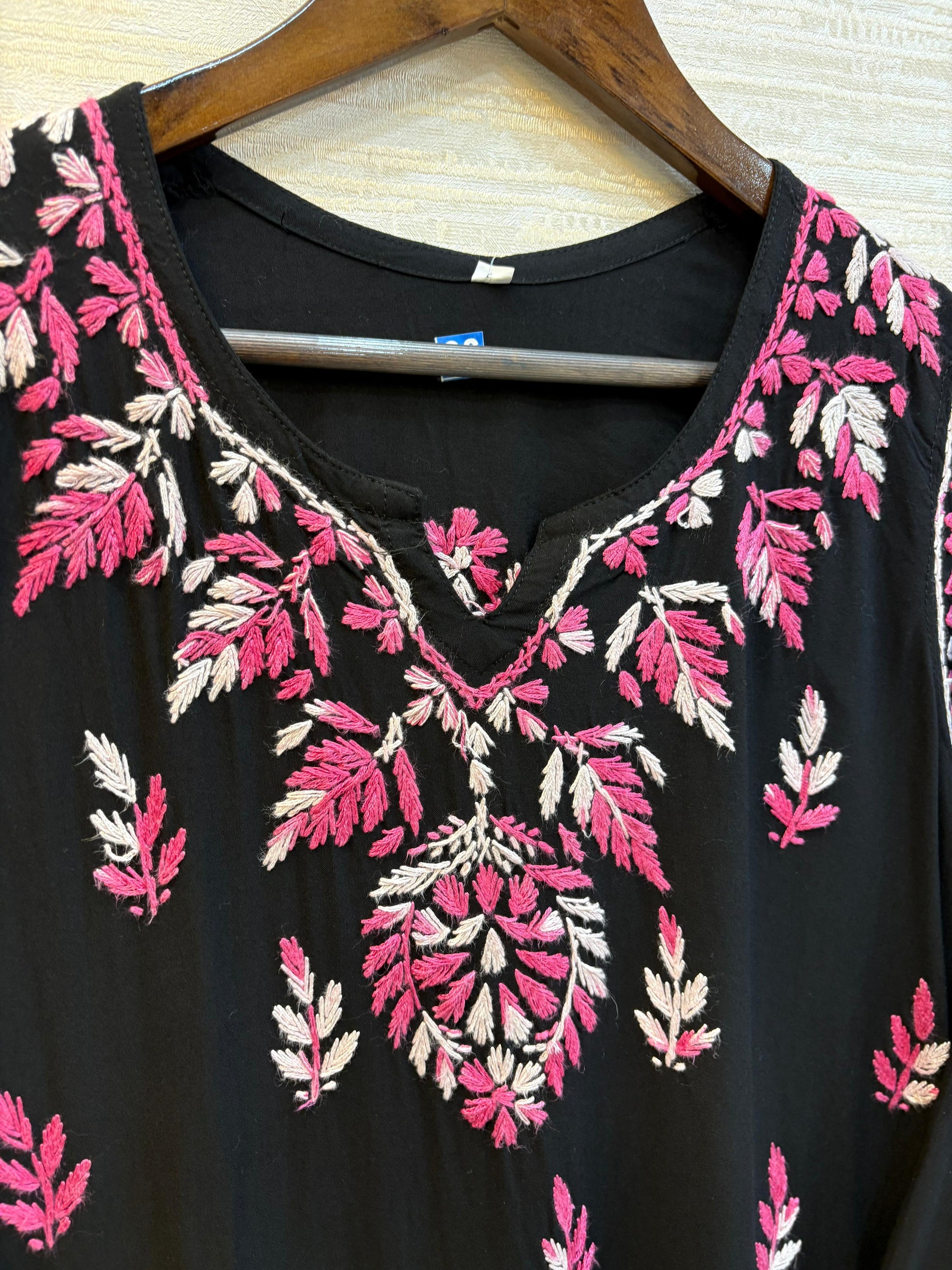 617 Lucknowi Short Kurti Set  Black - Dark Pink