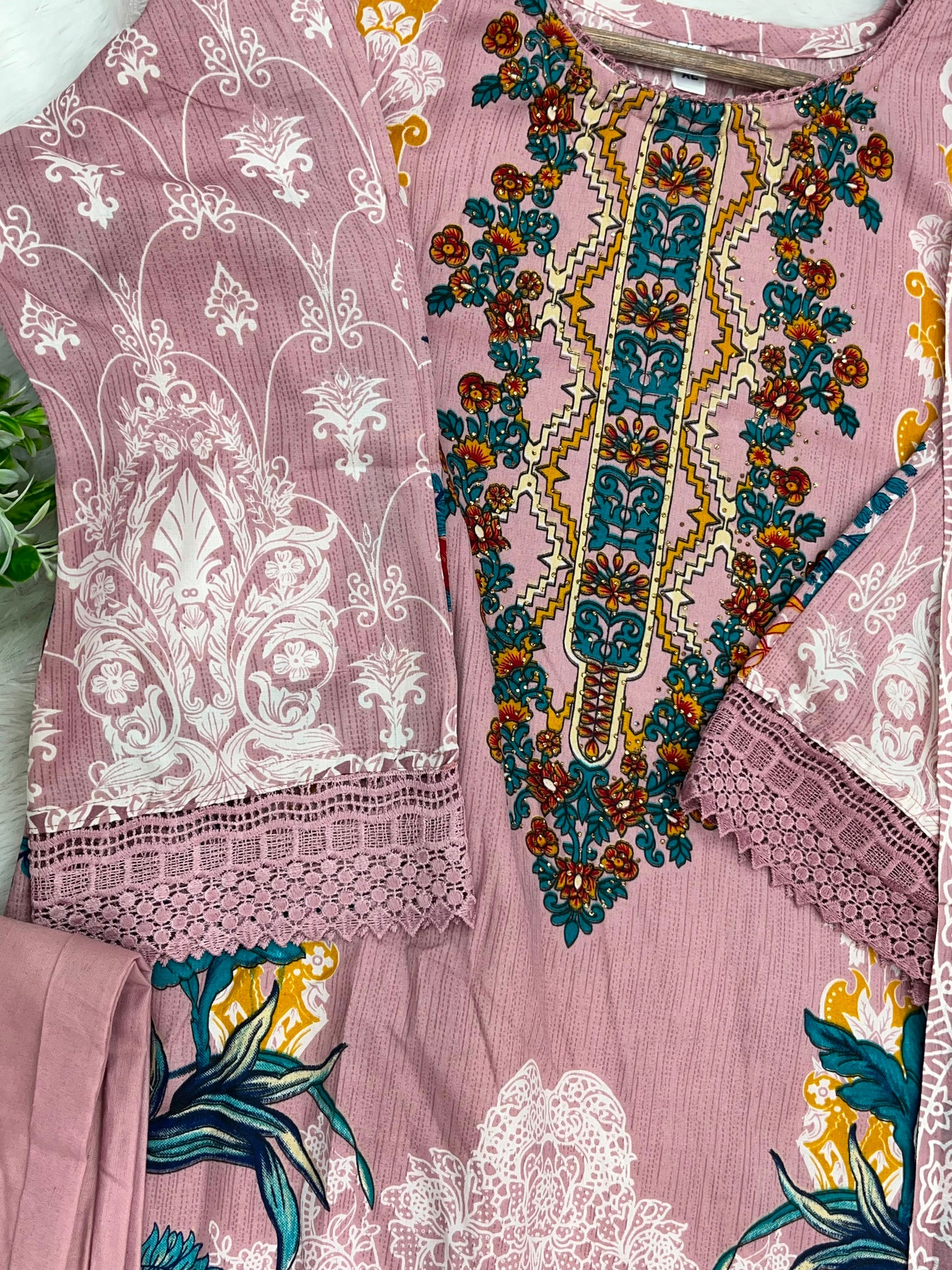 1264 Pakistani Printed Suit