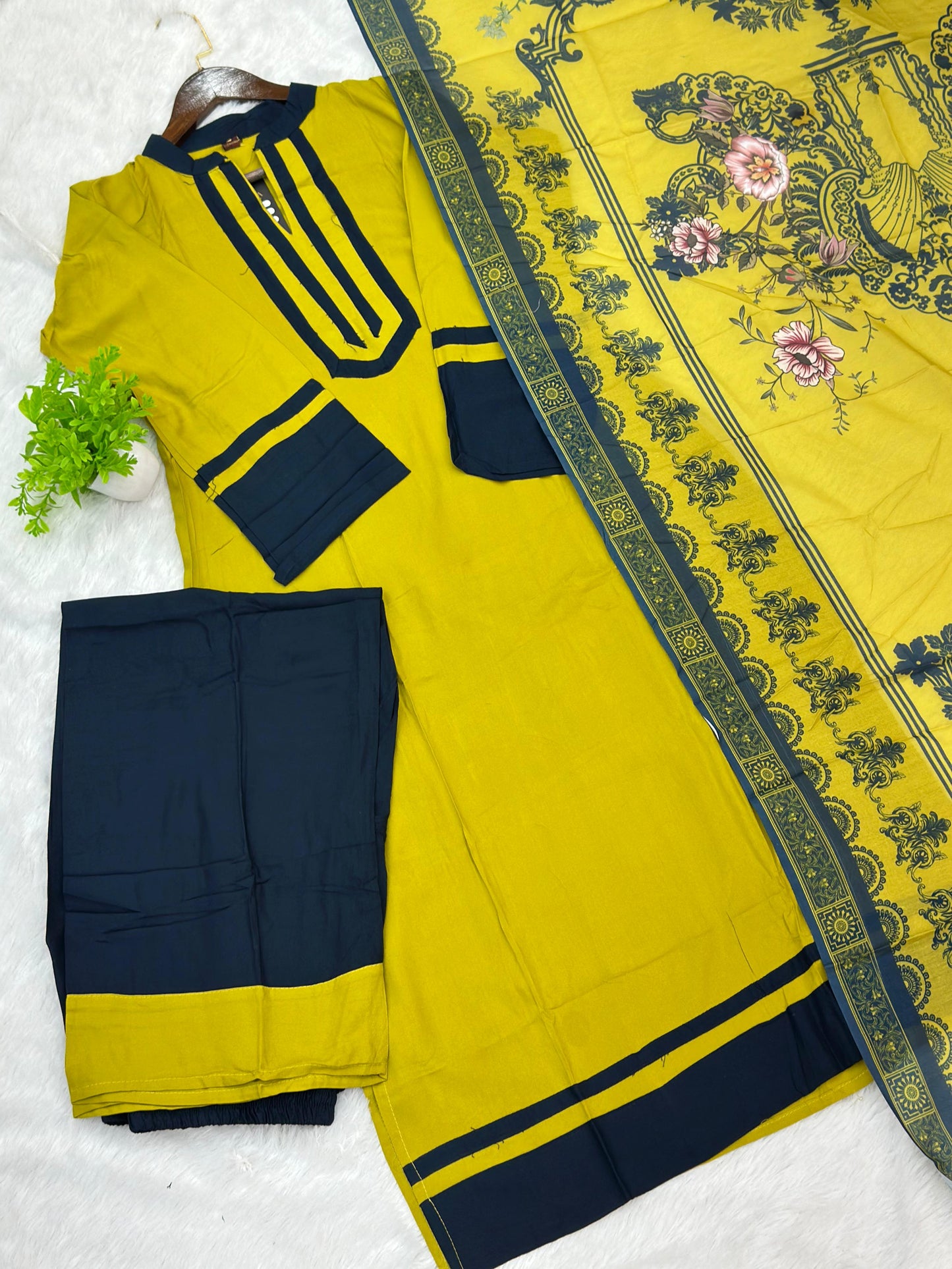 802 Readymade Ethnic Pakistani Long Coord-Set