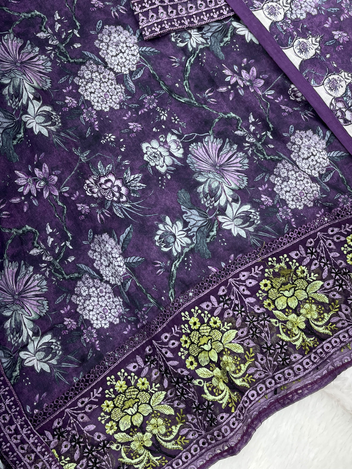 1424 Mausumery Foral Lawn Suit - Green