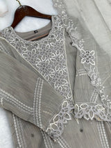 654 Pakistani Party Wear