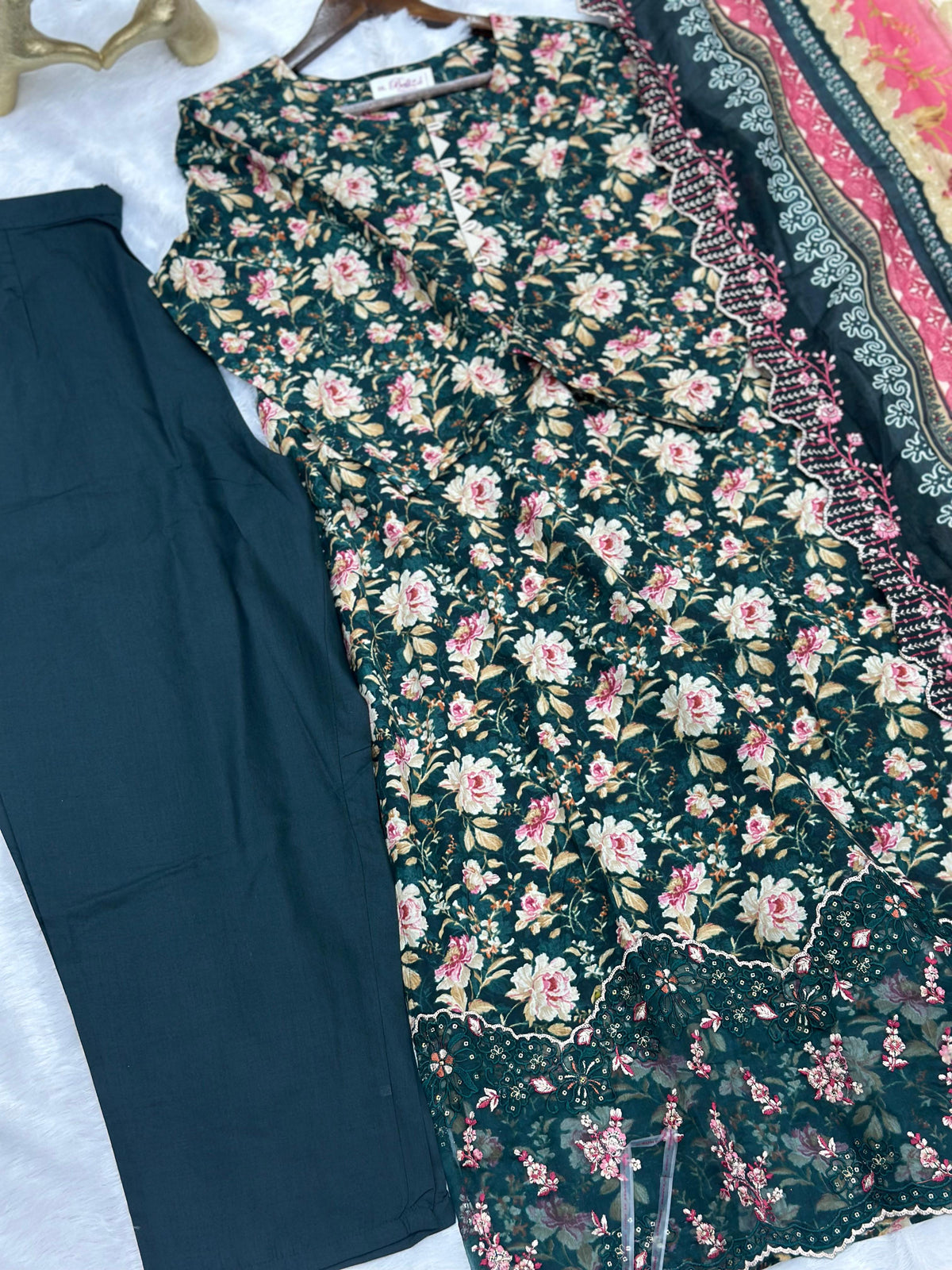 682 Pakistani Lawn Suit -  Black