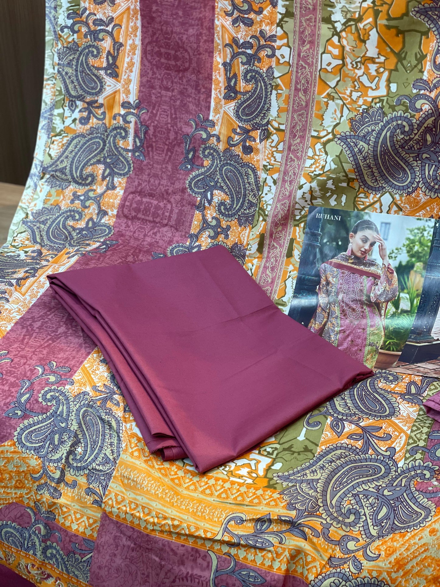 489 Ruhani Pakistani Unstitched Suit