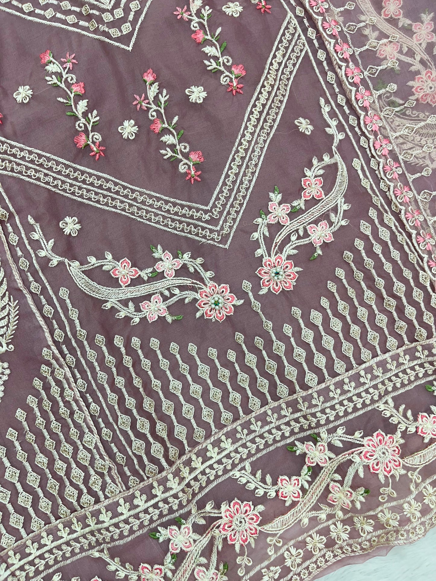 1155 Premium Pakistani Partywear