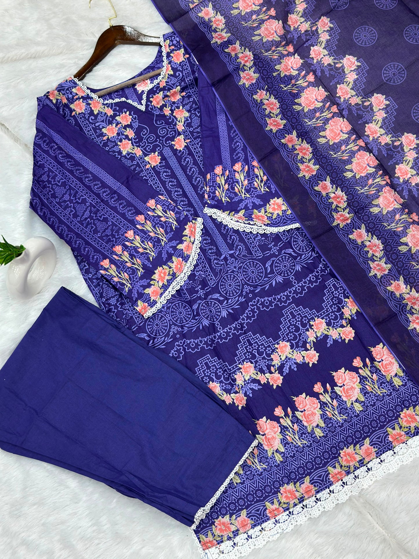 949 Pakistani Embroidered Suit