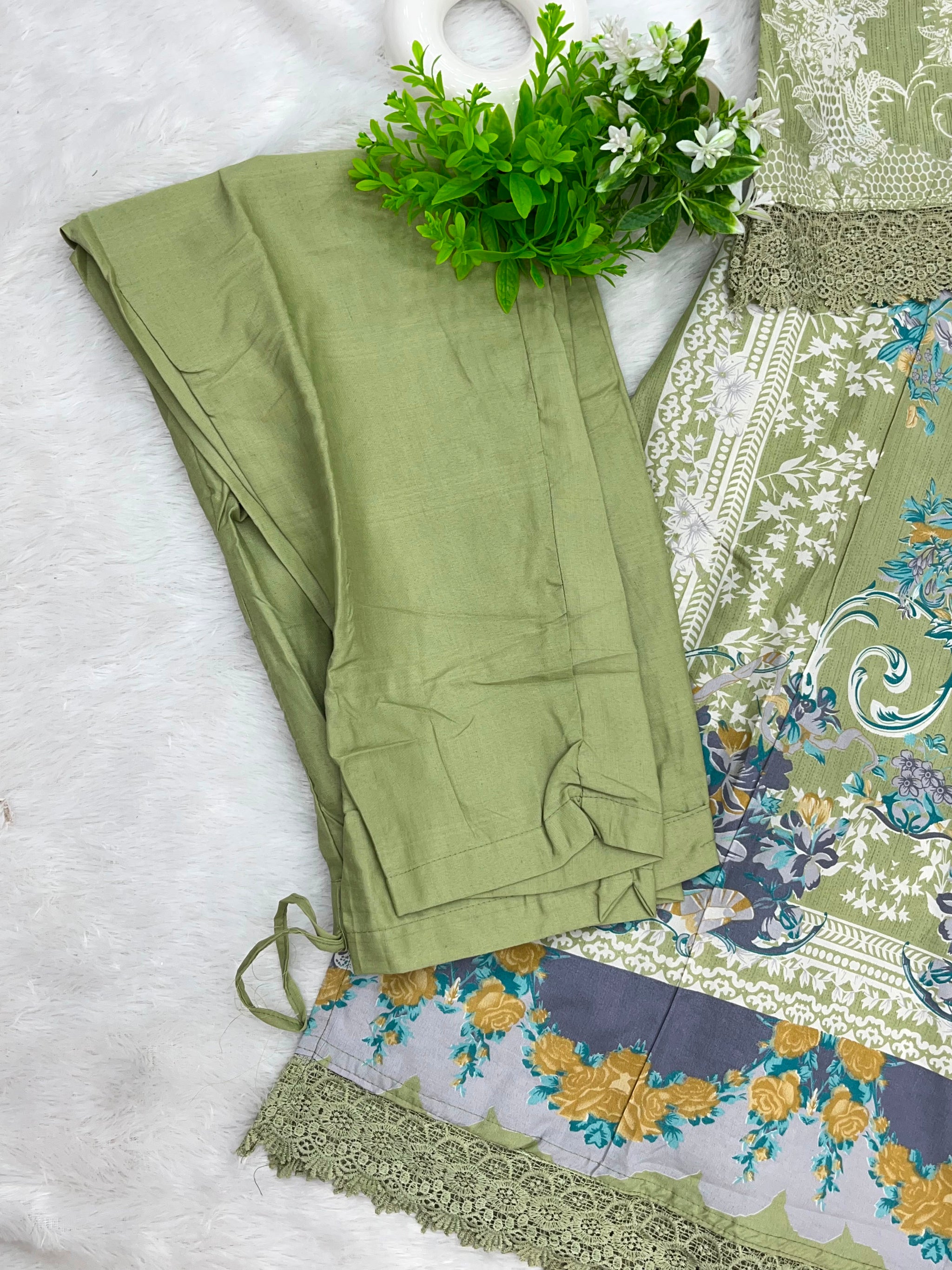 1277 Pakistani Printed Suit