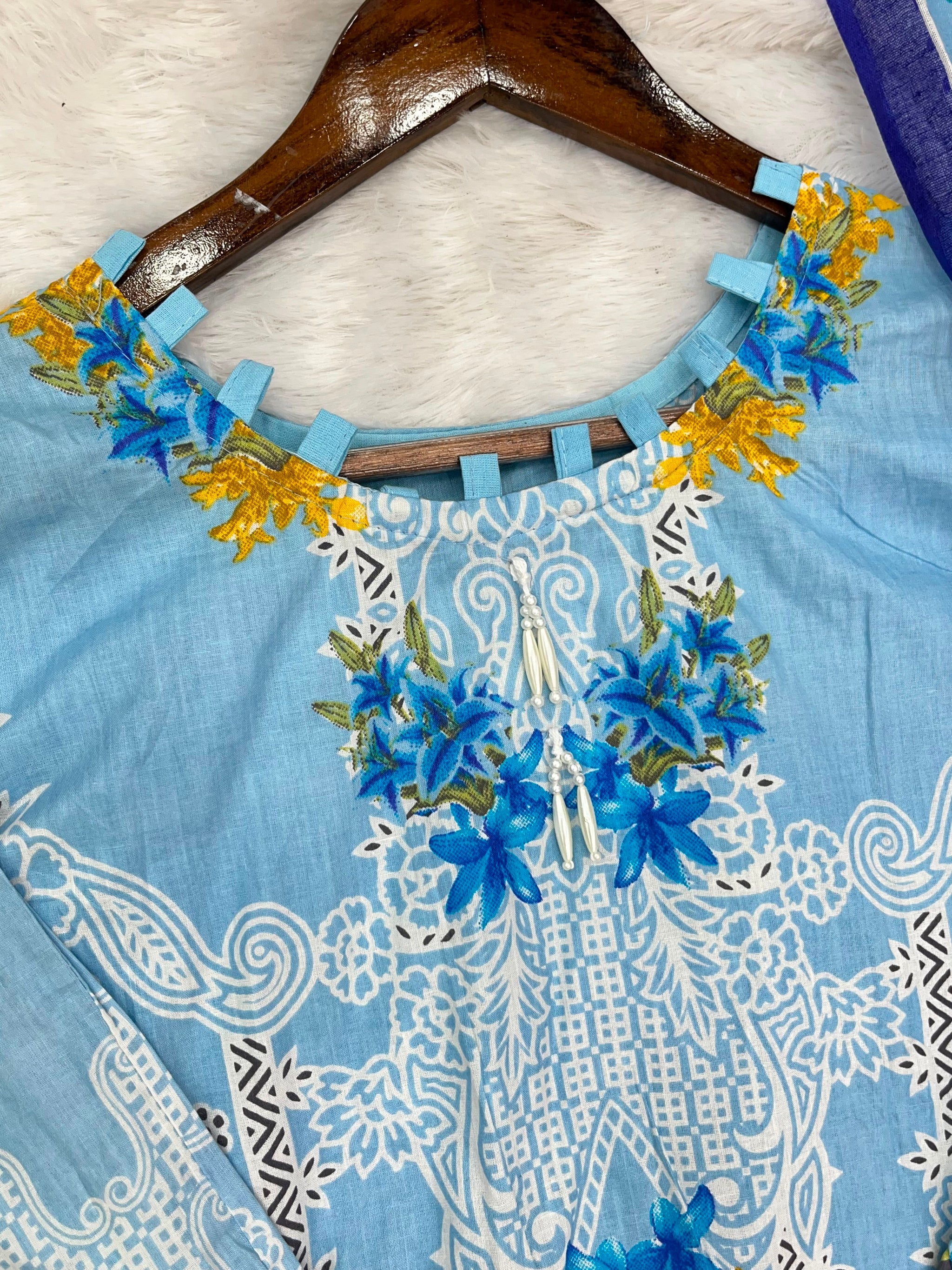 1301 Pakistani Customized Printed Suit