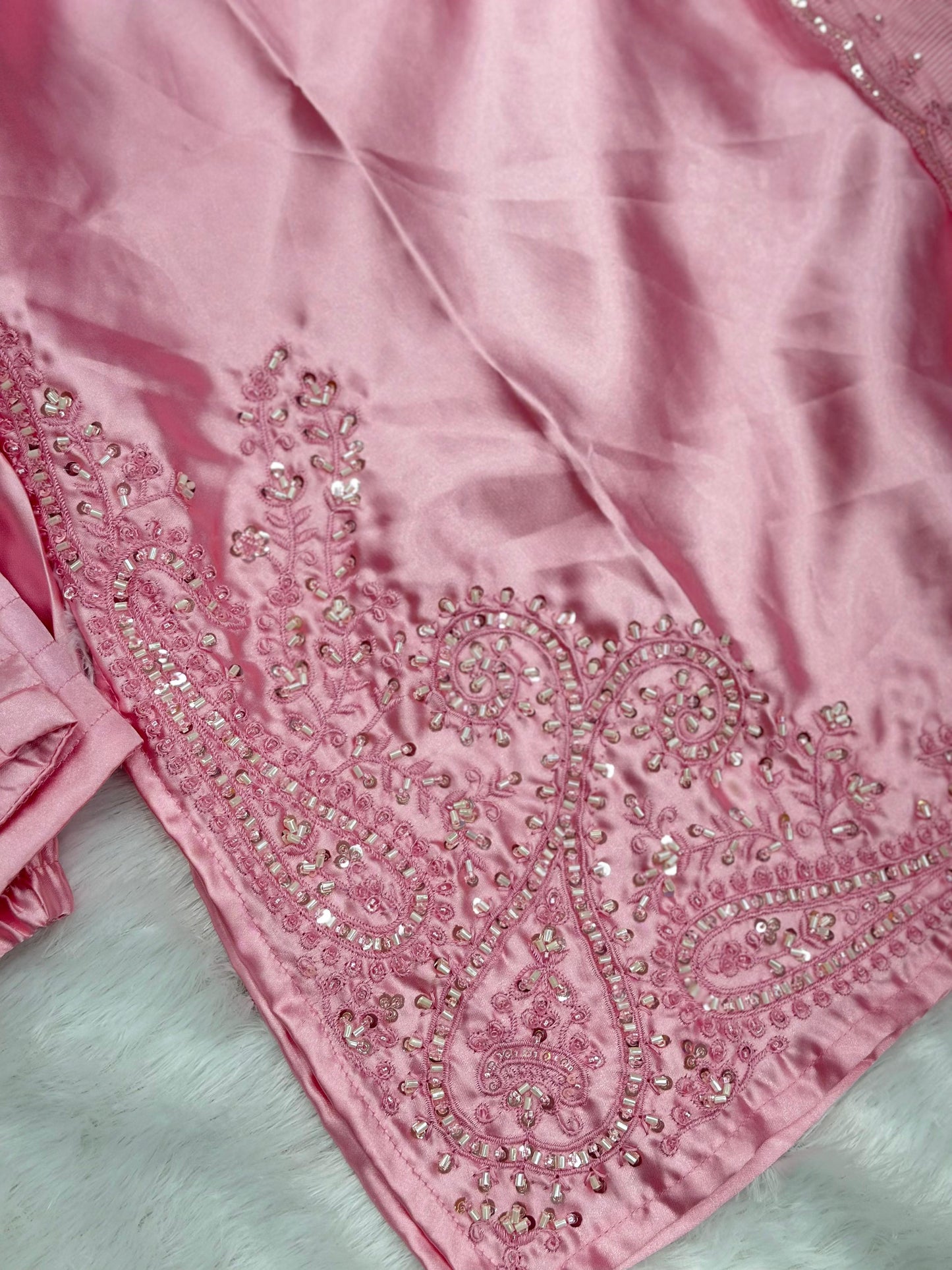 635 Mushk Farshi Set - Baby Pink